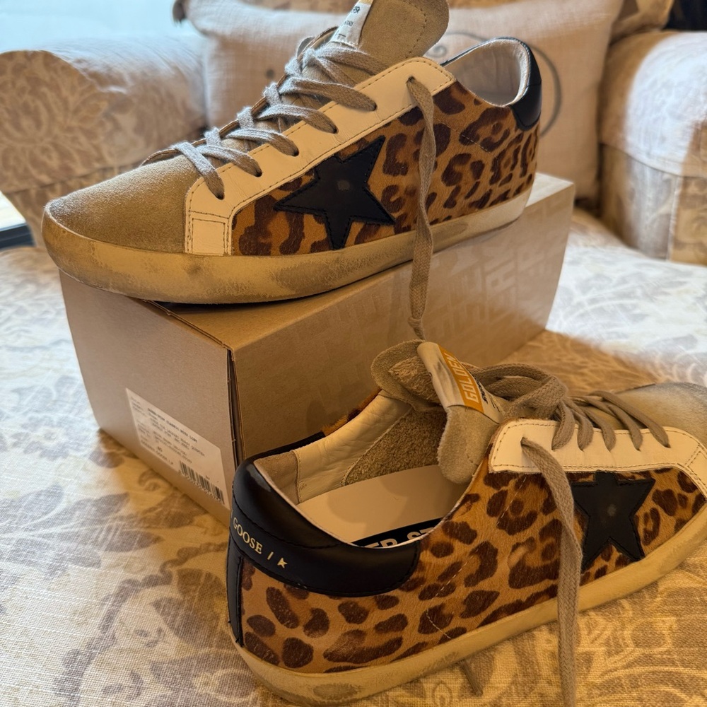 💯 Authentic GOLDEN GOOSE 'SUPER STAR' LEOPARD PRINT SIZE 40/10